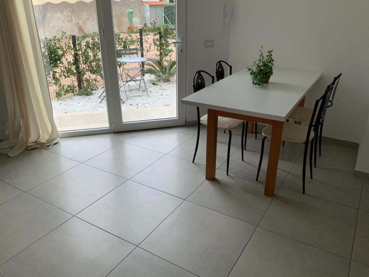 Casa Vacanze Romeo Pietra Ligure Kültér fotó